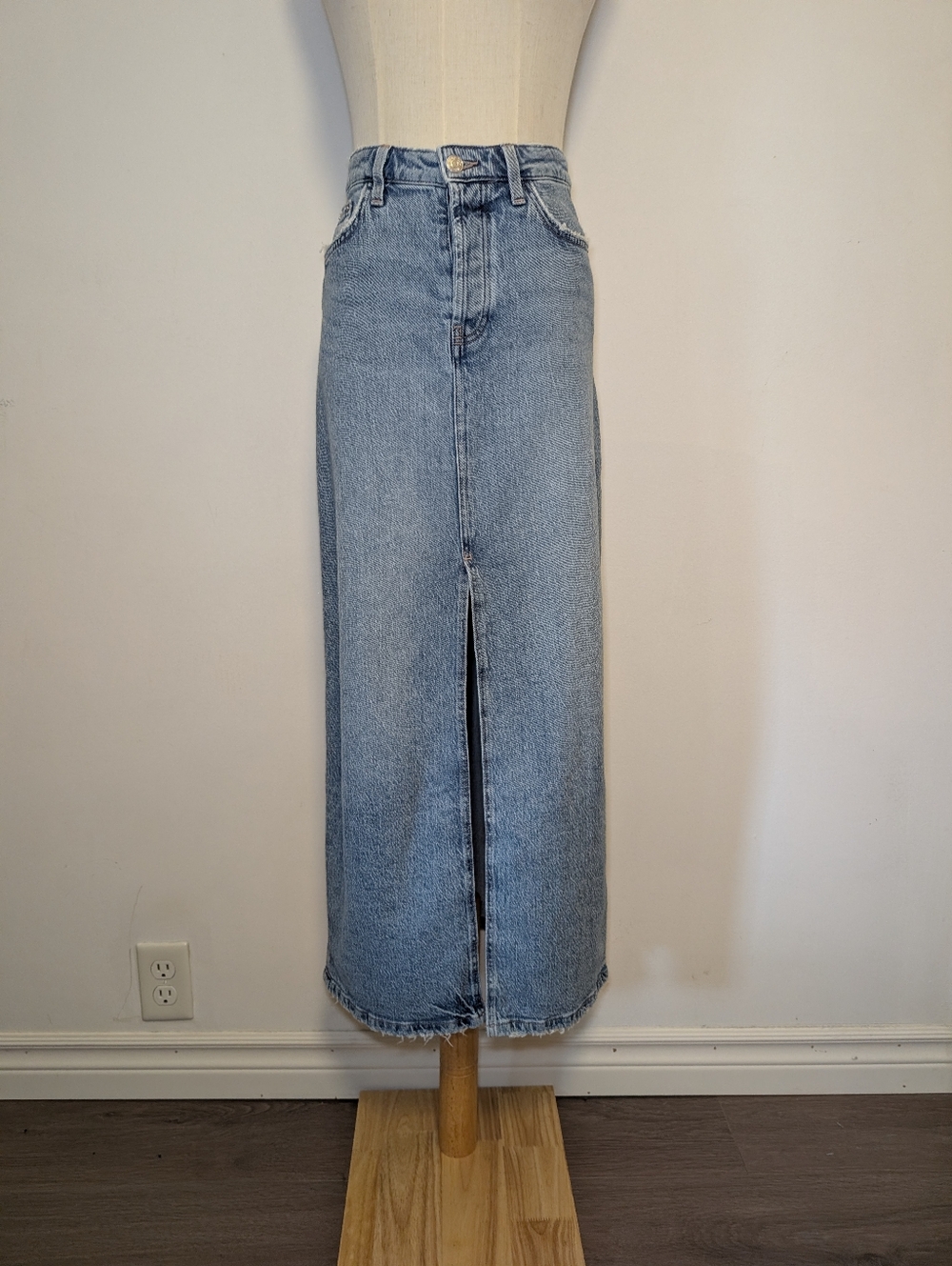 Zara Light Blue Straight-Leg Denim Skirt with Front Slit